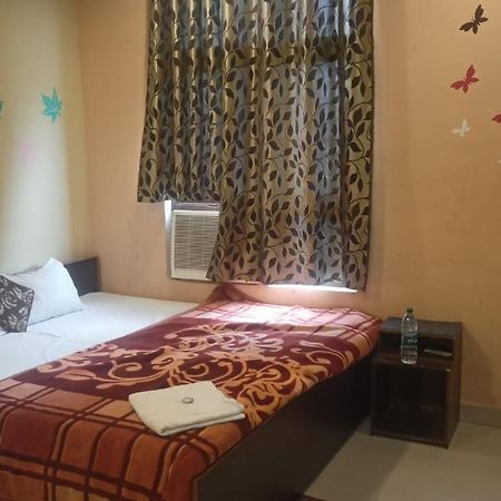 Hotel Shyam Utsav Mirzapur Екстер'єр фото